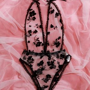 Floral Mesh Teddy